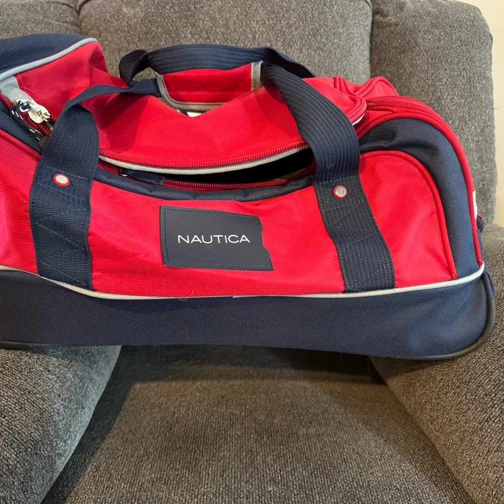 Nautica Red and Navy Men's Bag - Picture 2 of 15